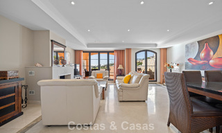 Spacious townhouse with beautiful golf and sea views for sale, in an exclusive golf urbanization in Benahavis - Marbella 775226 