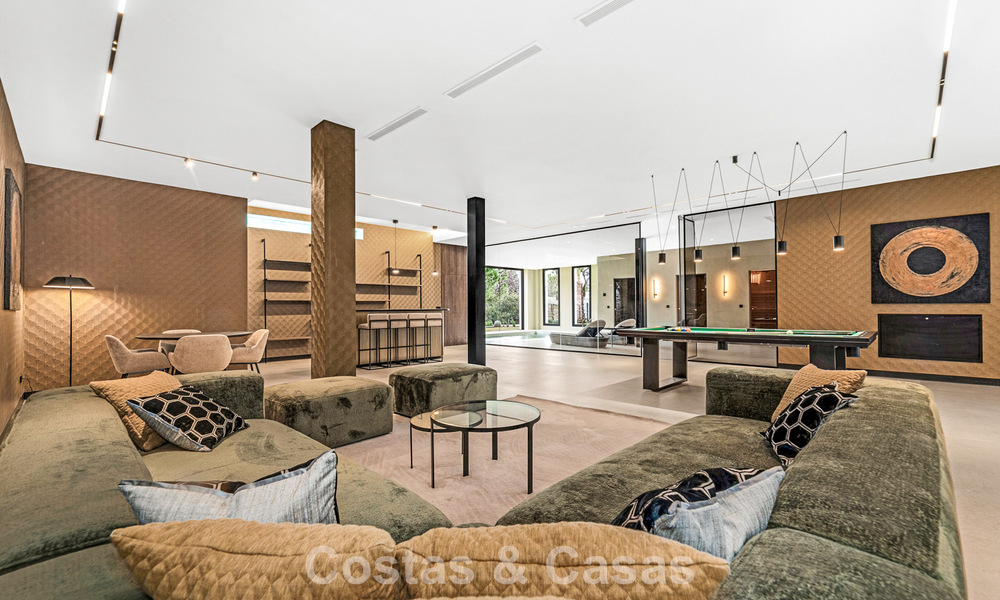 Sophisticated designer villa with magnificent sea views for sale in El Madroñal, Benahavis - Marbella 795623