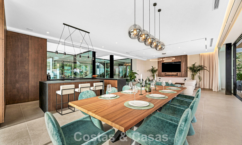 Sophisticated designer villa with stunning sea views for sale in El Madroñal, Benahavis - Marbella 796831