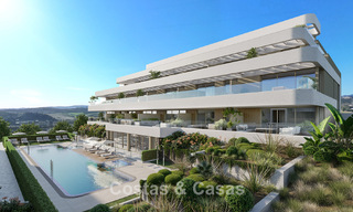 Modern new build apartments for sale close to the beach and with sea views in Estepona West 775323 