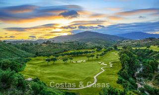 New 3 bedroom townhouses for sale in a prestigious golf resort in Mijas, Costa del Sol 775404 