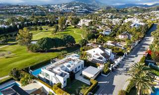 Luxury modern style villa for sale, bordering the golf course in Nueva Andalucia, Marbella 775534 