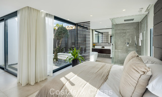Luxury modern style villa for sale, bordering the golf course in Nueva Andalucia, Marbella 775544 