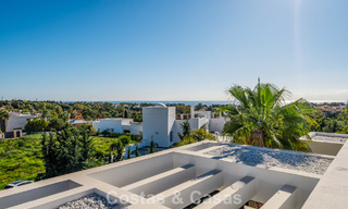 Sophisticated luxury villa for sale in an exclusive gated community on Marbella’s prestigious Golden Mile 775566 