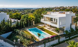 Sophisticated luxury villa for sale in an exclusive gated community on Marbella’s prestigious Golden Mile 775568 