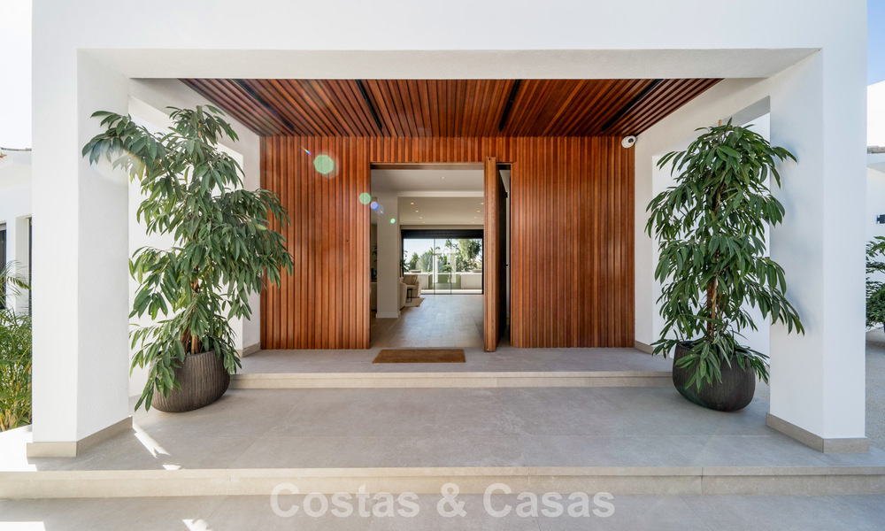 Modern Mediterranean villa with contemporary touches for sale on Marbella’s Golden Mile 775629