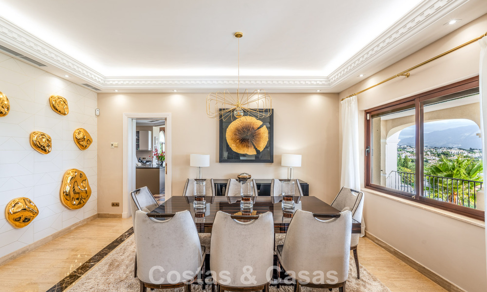 Spacious Mediterranean luxury villa with lots of bedrooms and spectacular views for sale in Benahavis - Marbella 775664