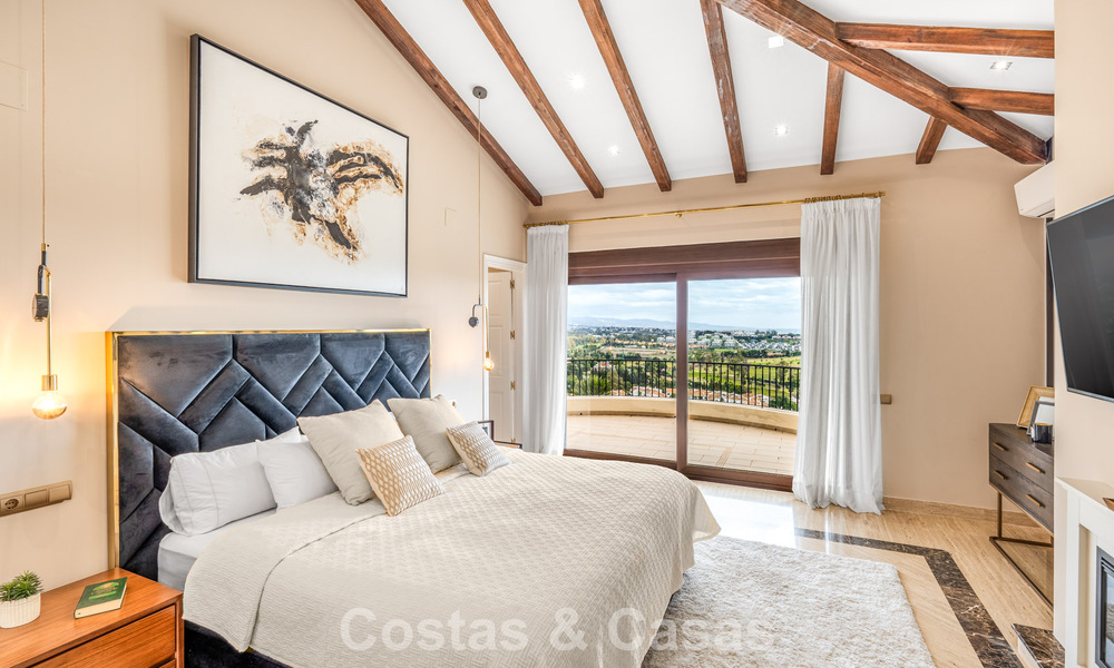 Spacious Mediterranean luxury villa with lots of bedrooms and spectacular views for sale in Benahavis - Marbella 775672