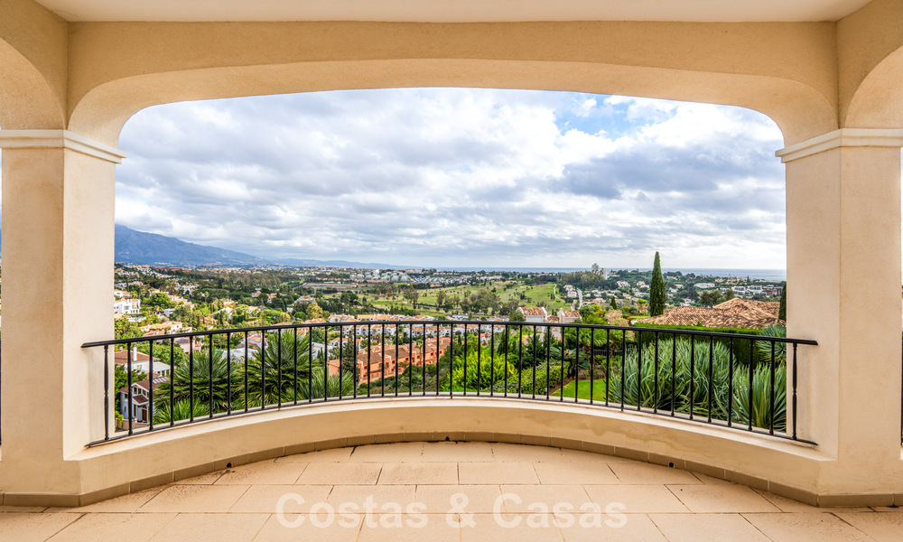 Spacious Mediterranean luxury villa with lots of bedrooms and spectacular views for sale in Benahavis - Marbella 775677