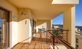 Move-in ready, spacious 3-bedroom apartment for sale surrounded by golf courses in Benahavis - Marbella 775707 