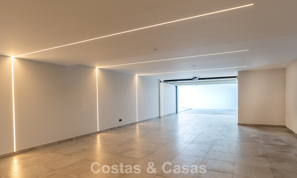 Brand new, modern luxury villa for sale in a prime gated community of Sotogrande, Costa del Sol 775728