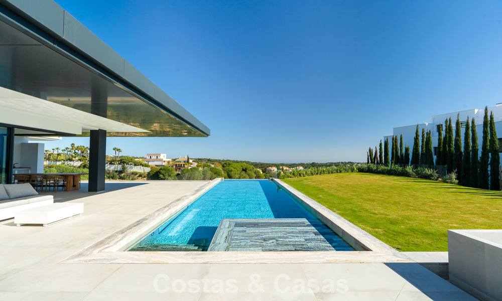 Brand new, modern luxury villa for sale in a prime gated community of Sotogrande, Costa del Sol 775745