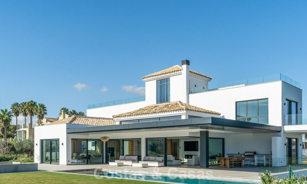 Brand new, modern luxury villa for sale in a prime gated community of Sotogrande, Costa del Sol 775754