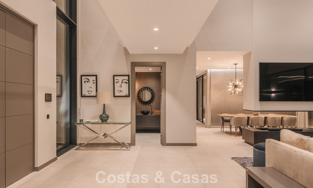 Modernist luxury villa with sea views for sale in the exclusive and secure area of El Madroñal, Marbella - Benahavis 775885