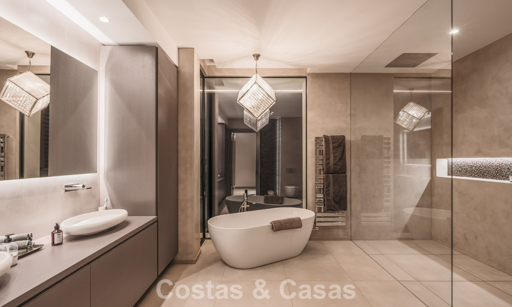 Modernist luxury villa with sea views for sale in the exclusive and secure area of El Madroñal, Marbella - Benahavis 775887