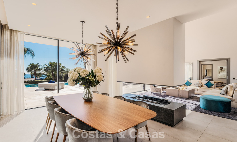 Modernist luxury villa with sea views for sale in the exclusive and secure area of El Madroñal, Marbella - Benahavis 775924