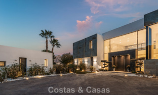 Modernist luxury villa with sea views for sale in the exclusive and secure area of El Madroñal, Marbella - Benahavis 775929 