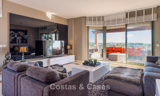 Stunning penthouse with panoramic views for sale in a gated complex of Marbella - Benahavis 775881 