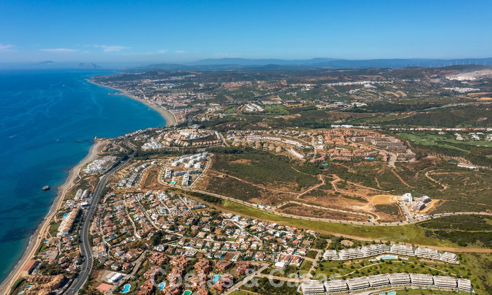 New on the market. Sustainable new build apartments with sea views for sale at walking distance in West Estepona 775834