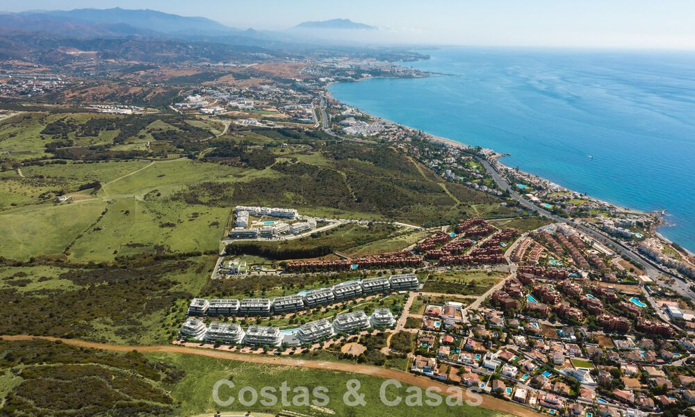 New on the market. Sustainable new build apartments with sea views for sale at walking distance in West Estepona 775835