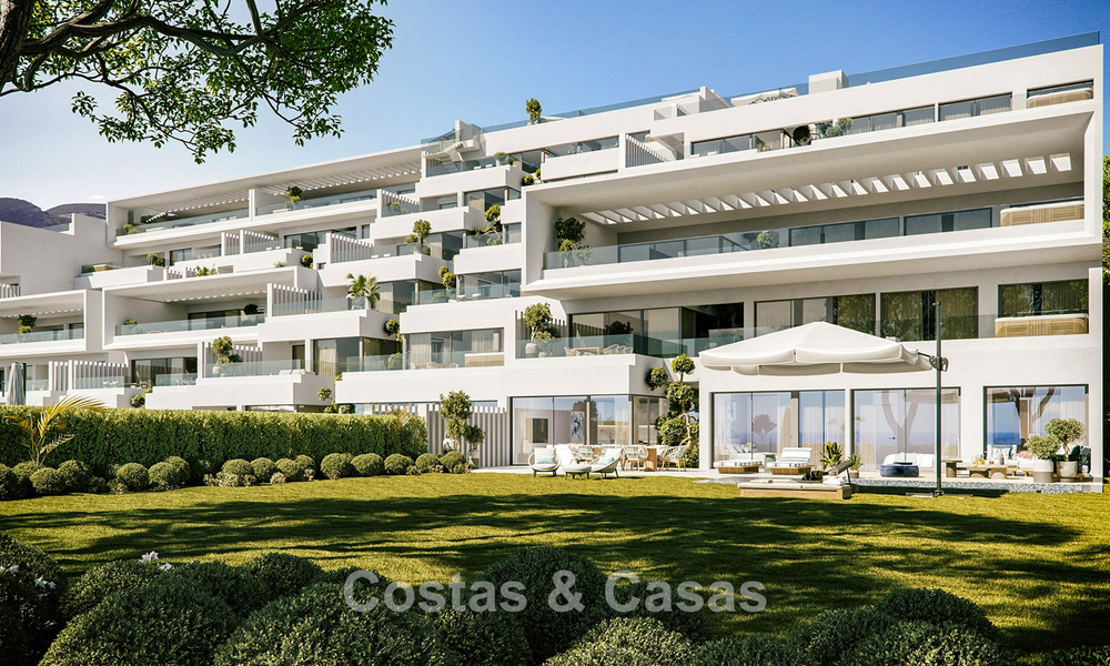 Elegant off-plan apartments for sale just a stone’s throw from a blue lagoon on the Costa del Sol 776168