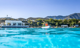 Elegant off-plan apartments for sale just a stone’s throw from a blue lagoon on the Costa del Sol 776181 