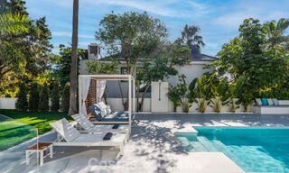 Luxuriously renovated villa for sale just a stone's throw from the beach in East Marbella 776409 