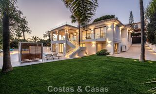 Luxuriously renovated villa for sale just a stone's throw from the beach in East Marbella 776422 