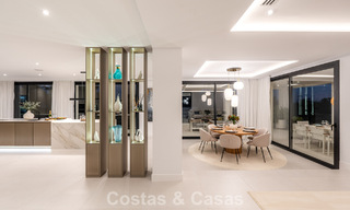 Luxuriously renovated villa for sale just a stone's throw from the beach in East Marbella 776435 
