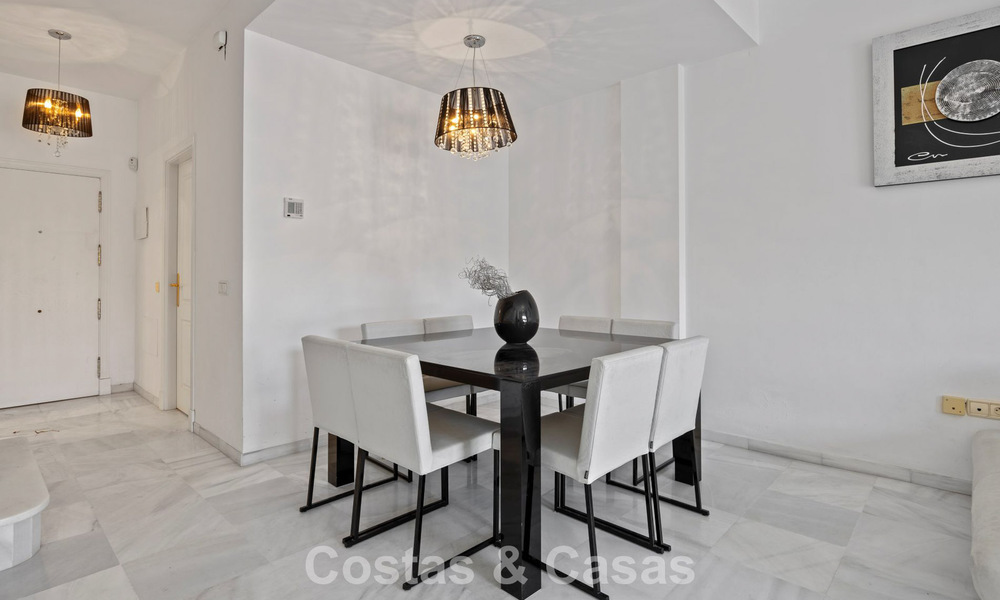 Spacious townhouse for sale in a beachfront complex on the New Golden Mile between Marbella and Estepona 776030