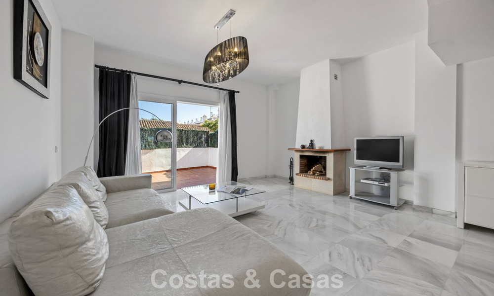 Spacious townhouse for sale in a beachfront complex on the New Golden Mile between Marbella and Estepona 776033