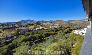 Luxury apartment for sale in the prestigious 5* Los Flamingos Golf Resort on the New Golden Mile, Marbella - Benahavis 776123 