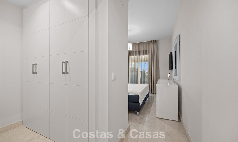 Luxury apartment for sale in the prestigious 5* Los Flamingos Golf Resort on the New Golden Mile, Marbella - Benahavis 776143