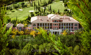 Contemporary golf apartments for sale in a 5-star golf resort, New Golden Mile, Marbella - Benahavís 807036 