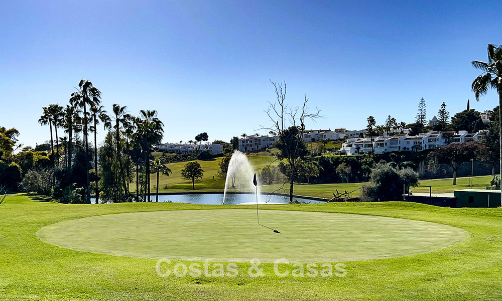Luxurious off-plan designer villa for sale in a secure urbanization in Nueva Andalucia, Marbella 776145