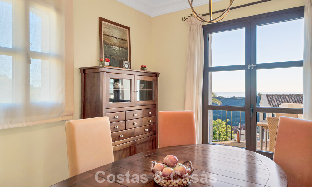 Spanish townhouse with sea views for sale in a quiet, gated community in the hills of Benahavis - Marbella 776248