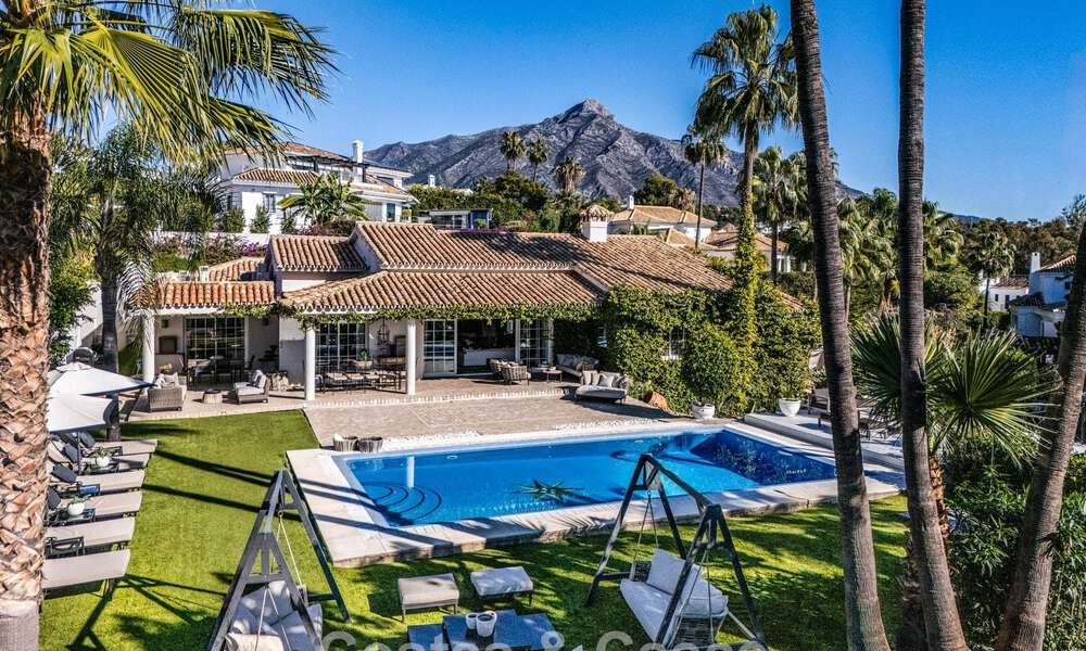Move-in ready luxury villa with a modern Mediterranean style for sale in Nueva Andalucia’s Golf Valley, Marbella 776266