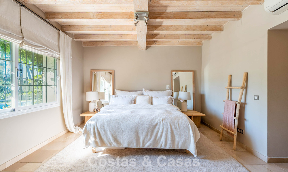 Move-in ready luxury villa with a modern Mediterranean style for sale in Nueva Andalucia’s Golf Valley, Marbella 776289