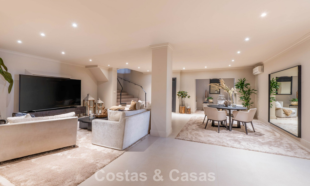 Move-in ready luxury villa with a modern Mediterranean style for sale in Nueva Andalucia’s Golf Valley, Marbella 776296