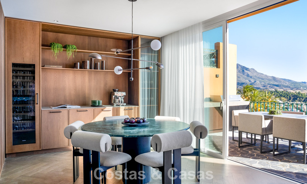 Modern renovated duplex penthouse for sale, short distance to all amenities in Nueva Andalucia’s golf valley, Marbella 793365