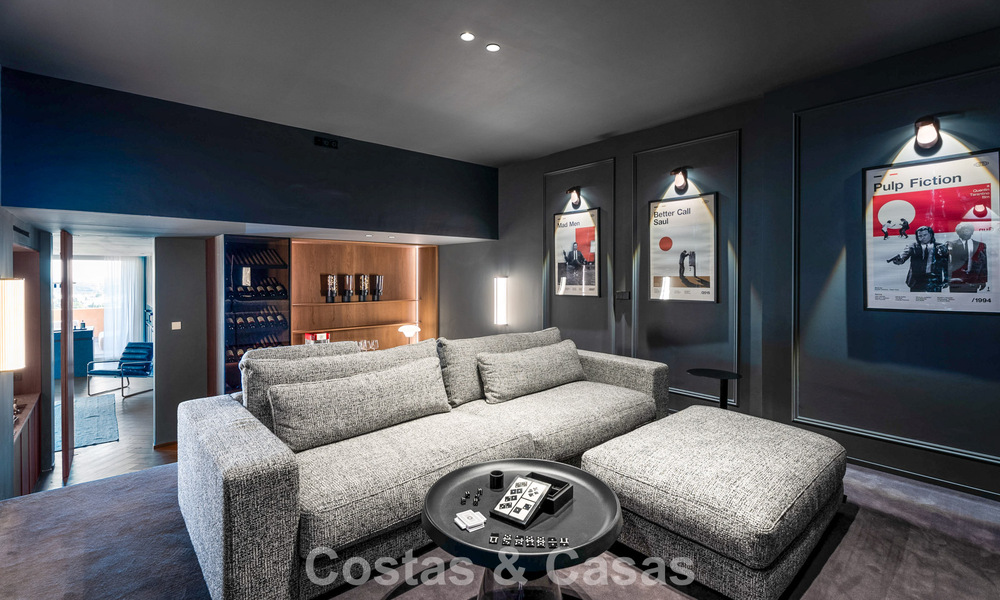 Modern renovated duplex penthouse for sale, short distance to all amenities in Nueva Andalucia’s golf valley, Marbella 793369