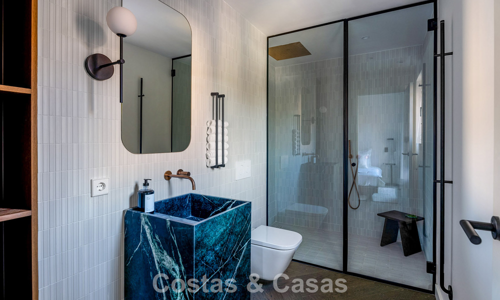 Modern renovated duplex penthouse for sale, short distance to all amenities in Nueva Andalucia’s golf valley, Marbella 793373