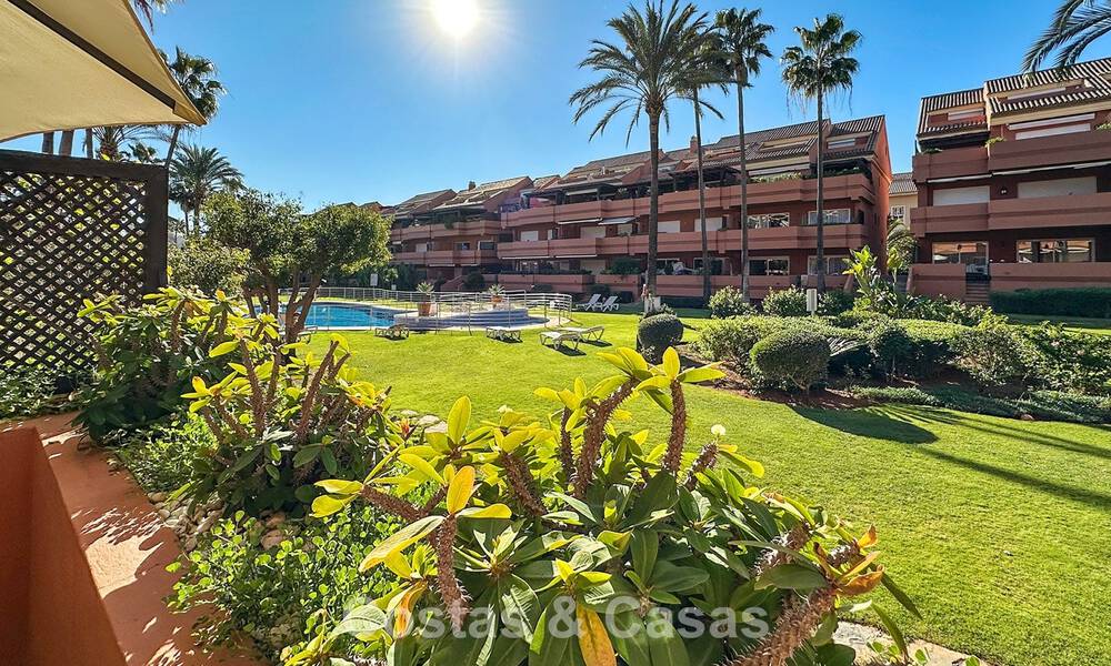 Beachside, ground floor apartment for sale within walking distance to the beach and Puerto Banus, Marbella 776359
