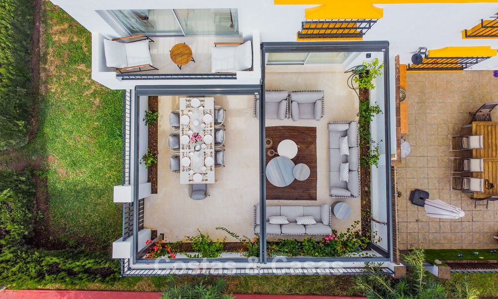 Semi-detached house for sale just metres from the beach on Marbella's Golden Mile 776447