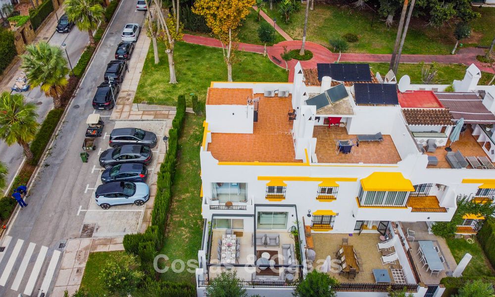 Semi-detached house for sale just metres from the beach on Marbella's Golden Mile 776448
