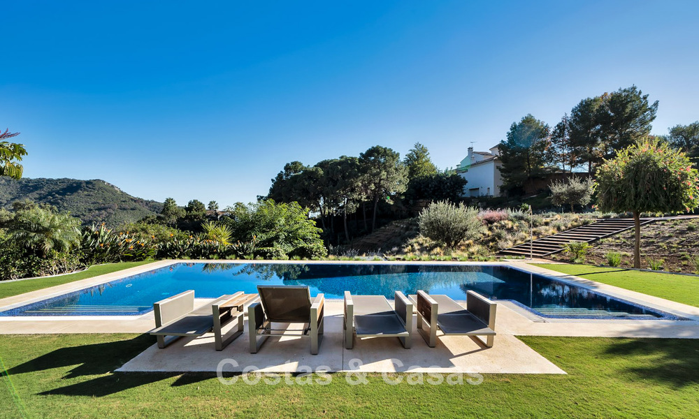 Luxury Mediterranean style villa for sale in a gated community surrounded by nature in Marbella - Benahavis 776513