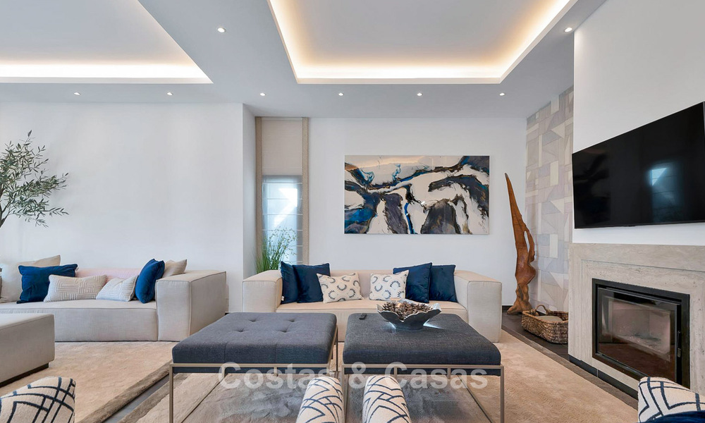 Luxury Mediterranean style villa for sale in a gated community surrounded by nature in Marbella - Benahavis 776519