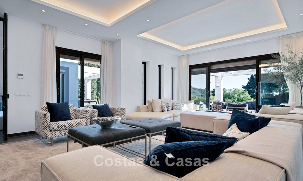 Luxury Mediterranean style villa for sale in a gated community surrounded by nature in Marbella - Benahavis 776536