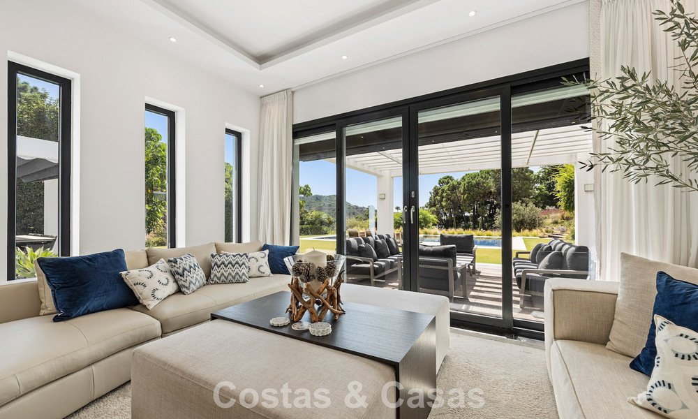 Luxury Mediterranean style villa for sale in a gated community surrounded by nature in Marbella - Benahavis 805703