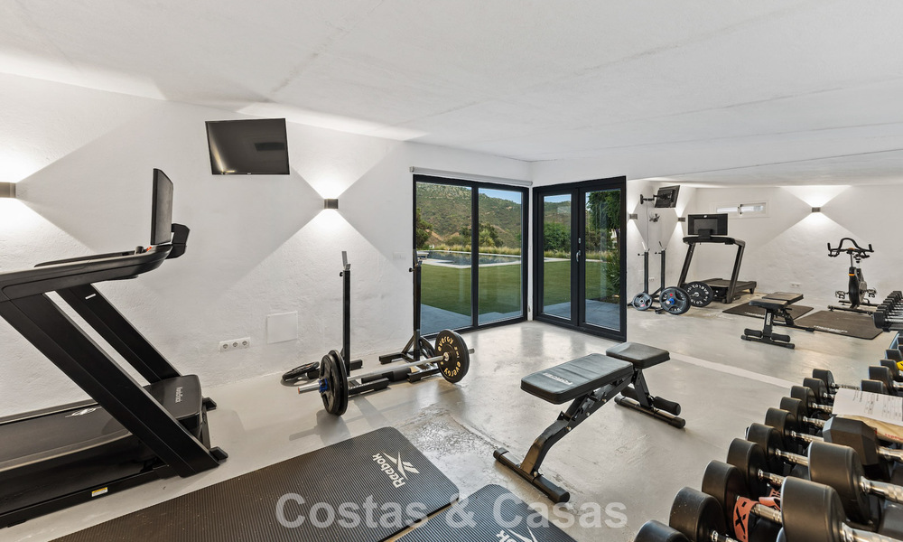 Luxury Mediterranean style villa for sale in a gated community surrounded by nature in Marbella - Benahavis 805715